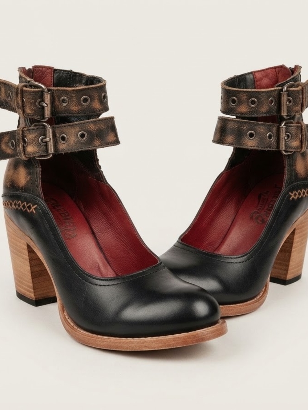 Freebird by Steven Black Leather Candella Buckle Heeled Shoes EUC Sz 10
